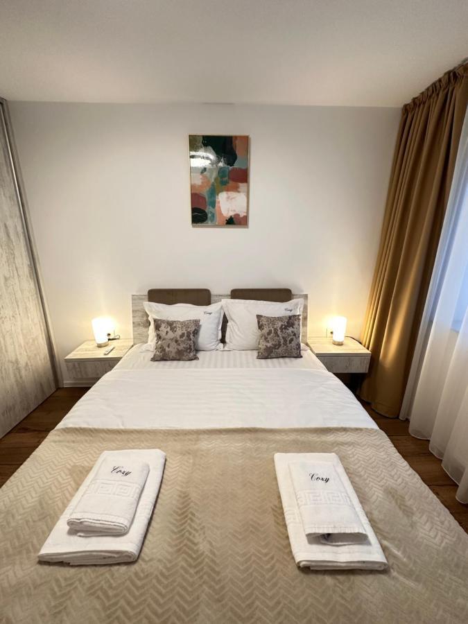 Deluxe Cozy Apartments - Coresi Mall #Braşov Extérieur photo