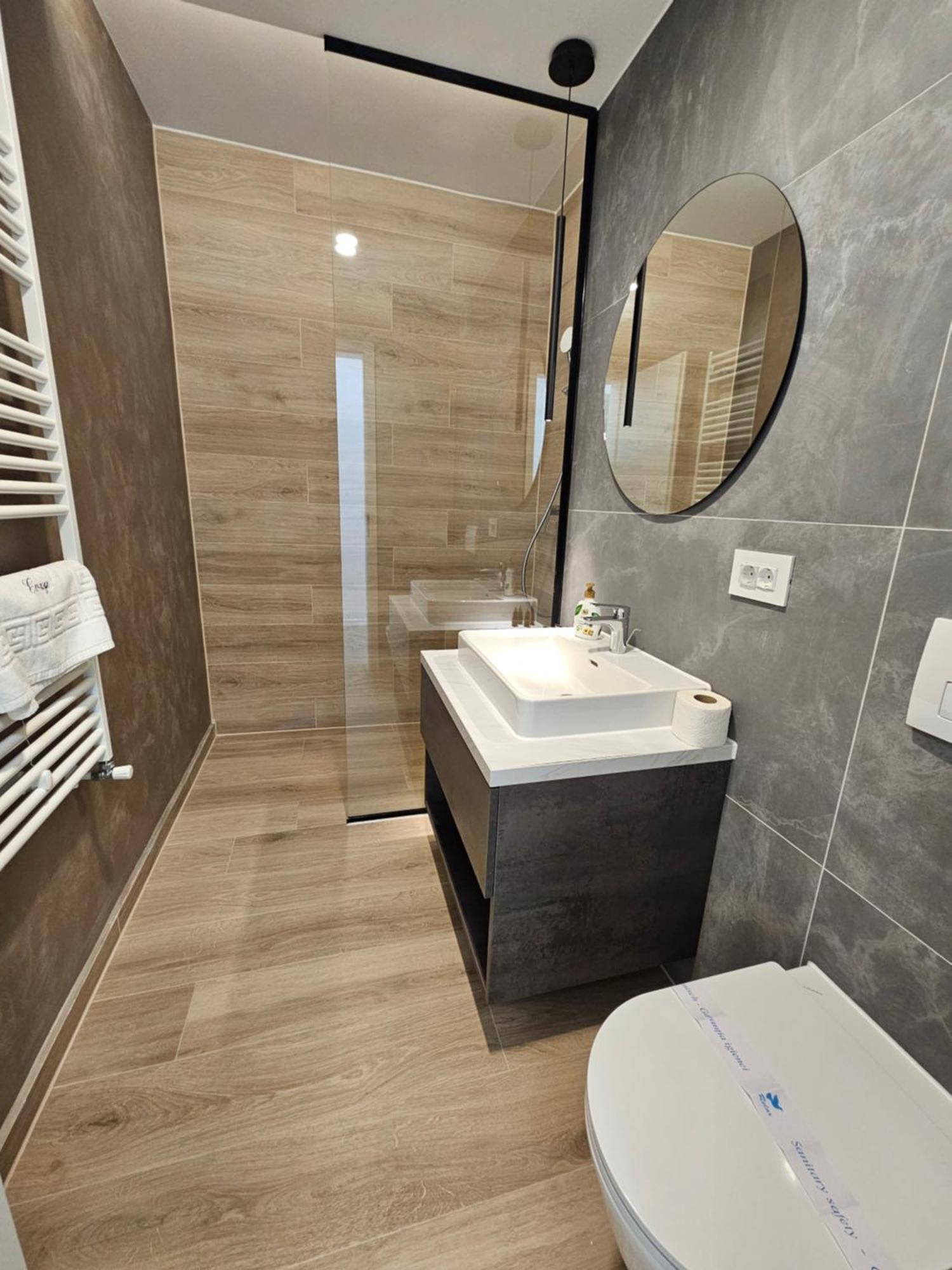 Deluxe Cozy Apartments - Coresi Mall #Braşov Extérieur photo
