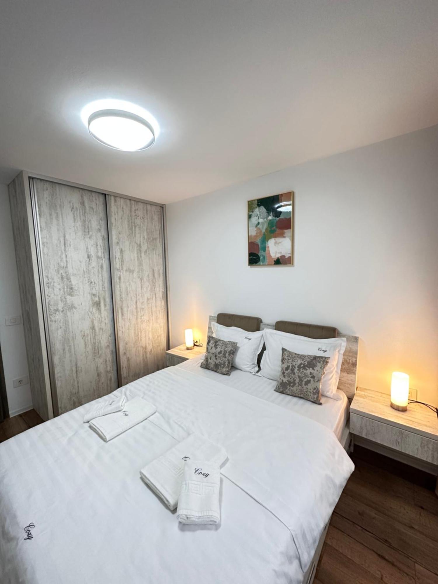 Deluxe Cozy Apartments - Coresi Mall #Braşov Extérieur photo