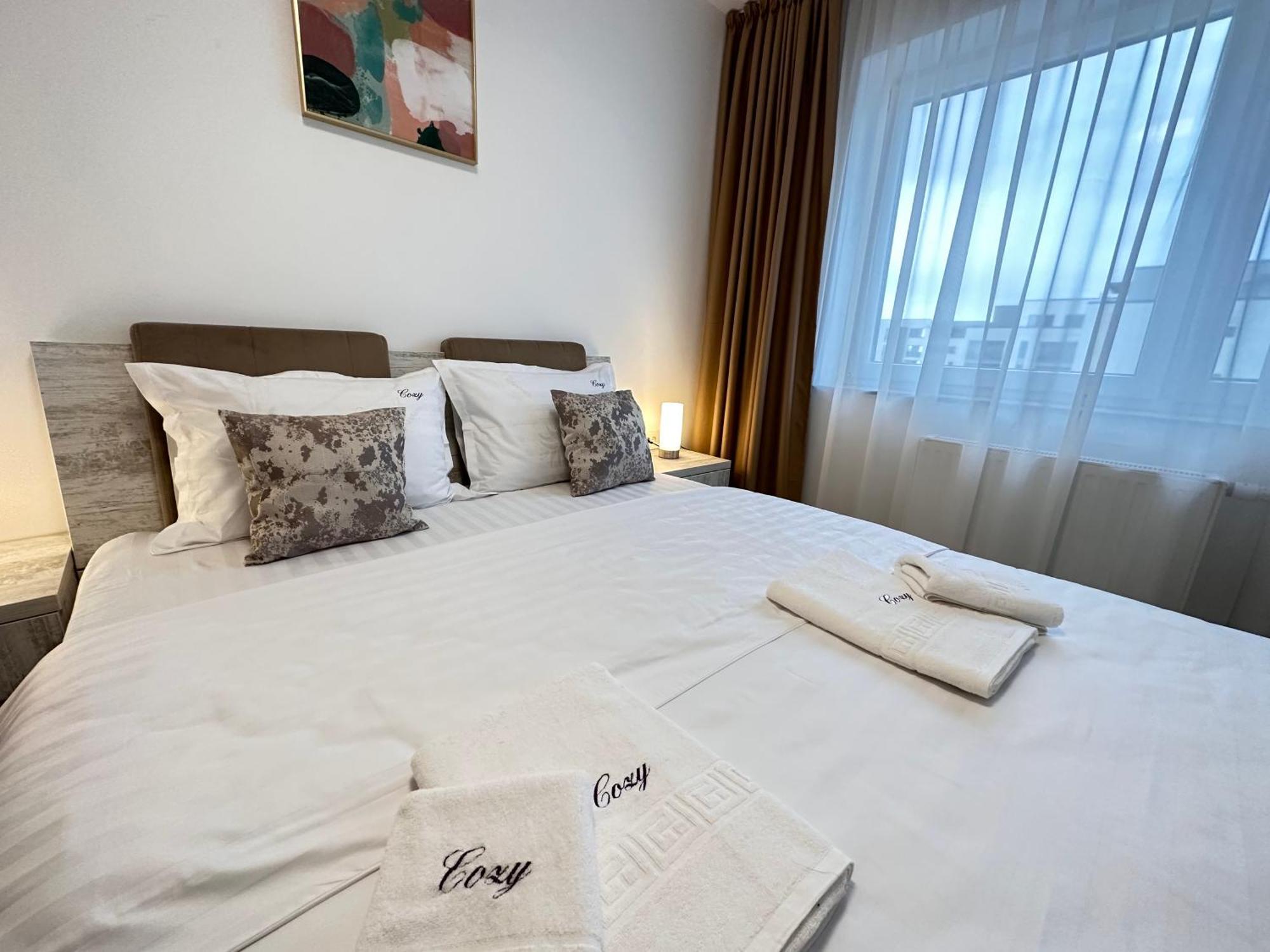 Deluxe Cozy Apartments - Coresi Mall #Braşov Extérieur photo